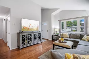 90 W 14th St, Deer Park, NY 11729 - Photo 6