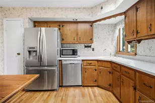 59 Ronkonkoma Blvd, Centereach, NY 11720 - Photo 16