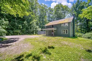 10-12 Woodlea Rd, Salt Point, NY 12578 - Photo 34