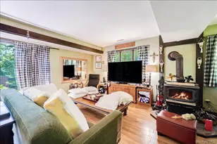 10-12 Woodlea Rd, Salt Point, NY 12578 - Photo 36