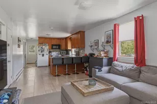 2 North St, Manorville, NY 11949 - Photo 24