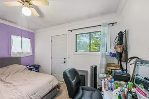 87 Biltmore Dr, Mastic Beach, NY 11951 - Photo 10