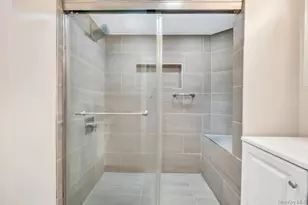 86-38 232nd St, Queens Village, NY 11427 - Photo 18