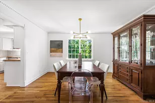 22 Potters Ln, New Rochelle, NY 10805 - Photo 10