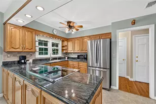 1 Woodland Dr, Pleasantville, NY 10570 - Photo 10