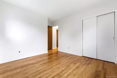 223 Newport Avenue, Tappan, NY 10983 - Photo 14