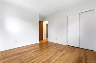223 Newport Ave, Tappan, NY 10983 - Photo 14