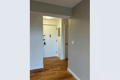 671 Bronx River Road #6G, Yonkers, NY 10704 - Photo 8