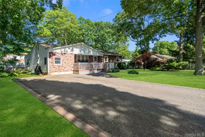 35 Corbin Avenue, Shirley, NY 11967 - Photo 2