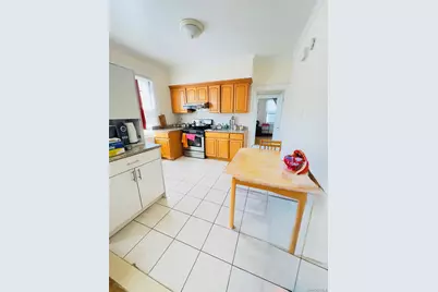 41-30 Warren Street, Elmhurst, NY 11373 - Photo 4