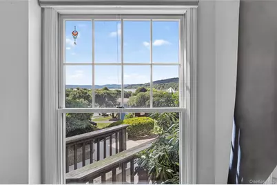 106 Half Moon Bay Drive, Croton on Hudson, NY 10520 - Photo 12
