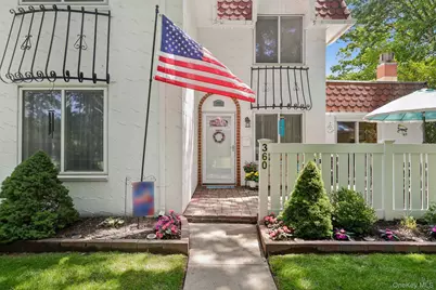 360 Birchwood Road, Medford, NY 11763 - Photo 4