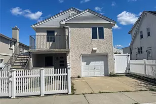 521 E Broadway, Long Beach, NY 11561 - Photo 2