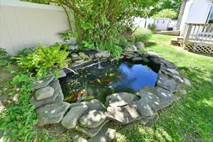 11 Glenda Dr, West Babylon, NY 11704 - Photo 24
