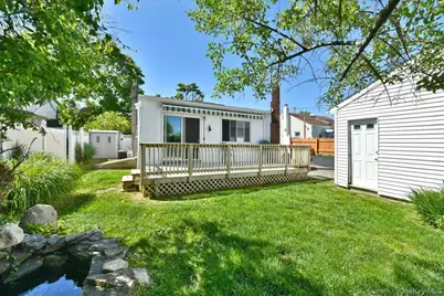 11 Glenda Drive, West Babylon, NY 11704 - Photo 30