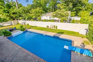 111 Brunswick Rd, Ronkonkoma, NY 11779 - Photo 30