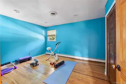 111 Brunswick Road, Ronkonkoma, NY 11779 - Photo 18