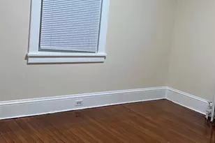 70 Staples St, Farmingdale, NY 11735 - Photo 14
