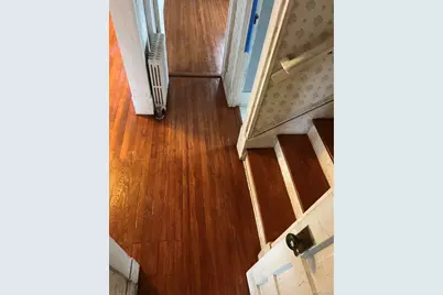 70 Staples Street, Farmingdale, NY 11735 - Photo 12