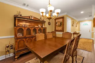 1125 Savoy Dr, Melville, NY 11747 - Photo 6
