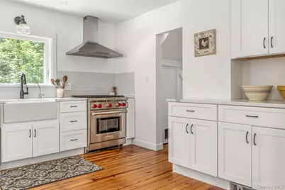 366 Vista Maria, Cragsmoor, NY 12420 - Photo 4