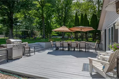 6 Barry Court, Valley Cottage, NY 10989 - Photo 44