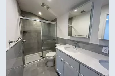 54 Ashwood Road #B, Port Washington, NY 11050 - Photo 18