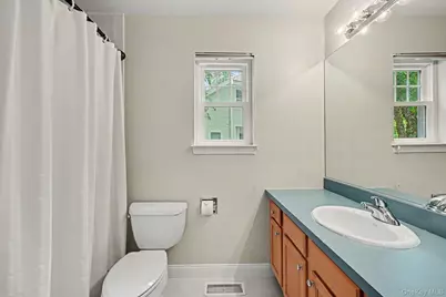 34 Winding Ridge Road, White Plains, NY 10603 - Photo 14