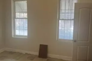 2304 Strauss St, Brooklyn, NY 11212 - Photo 4