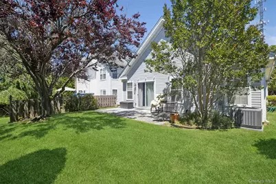 621 Spring Lake Drive, Middle Island, NY 11953 - Photo 34