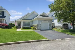 621 Spring Lake Dr, Middle Island, NY 11953 - Photo 2