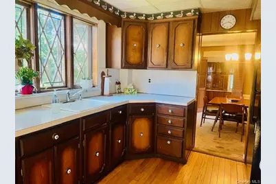 11515 Babbage Street, Richmond Hill, NY 11418 - Photo 10