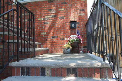 72-19 66th Road, Middle Village, NY 11379 - Photo 4