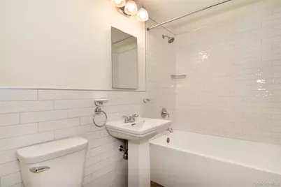 74 Briary Road, Dobbs Ferry, NY 10522 - Photo 14