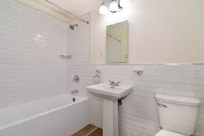 74 Briary Road, Dobbs Ferry, NY 10522 - Photo 12