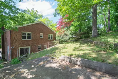 74 Briary Road, Dobbs Ferry, NY 10522 - Photo 18