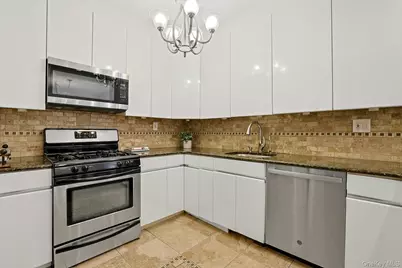 1255 North Avenue #B-4j, New Rochelle, NY 10804 - Photo 6