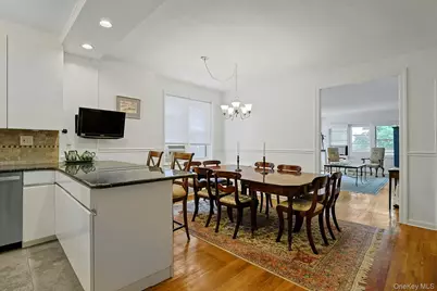 1255 North Avenue #B-4j, New Rochelle, NY 10804 - Photo 4