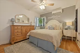 656 5th Ave, New Hyde Park, NY 11040 - Photo 16