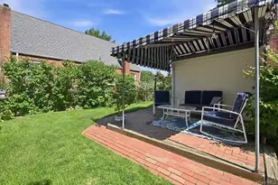 656 5th Ave, New Hyde Park, NY 11040 - Photo 26