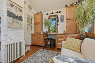 656 5th Ave, New Hyde Park, NY 11040 - Photo 18