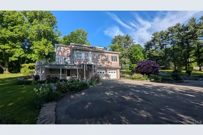 11 Dyckman Drive, Mohegan Lake, NY 10547 - Photo 2