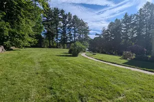 11 Dyckman Dr, Mohegan Lake, NY 10547 - Photo 12
