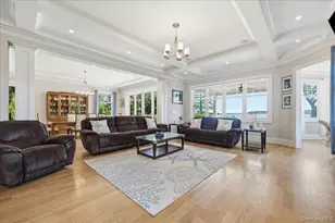 7 Preston Ln, East Setauket, NY 11733 - Photo 8