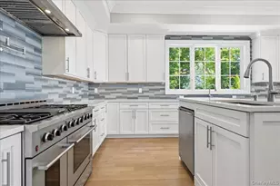7 Preston Ln, East Setauket, NY 11733 - Photo 18