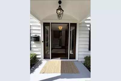 12 Drake Road, Scarsdale, NY 10583 - Photo 2
