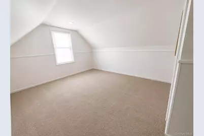 162 Colonial Avenue, Williston Park, NY 11596 - Photo 10