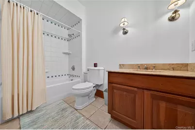 10 Greenwich Avenue, Central Valley, NY 10917 - Photo 38