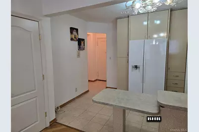 150 W End Avenue #3E, Brooklyn, NY 11235 - Photo 6