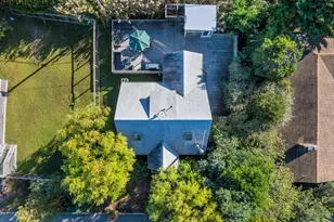 38 Homesite Ave, Seaview, NY 11770 - Photo 30